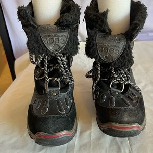 Pajar Winter Apres ski boots in black size 6.5